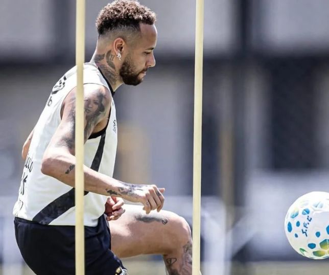 Neymar fica fora do jogo contra o Noroeste e segue dúvida para o início do Brasileirão