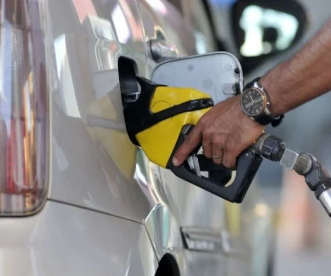 Inflação oficial sobe 0,33% em janeiro impulsionada pela alta dos combustíveis, diz IBGE