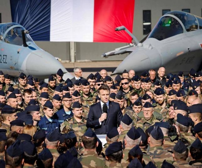 Trump quer desmembrar a União Europeia, diz Macron