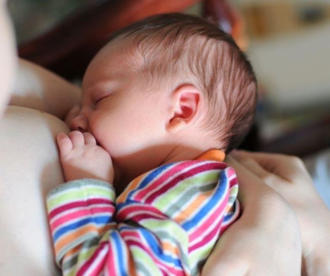 Carnaval e amamentação: como curtir a folia com tranquilidade