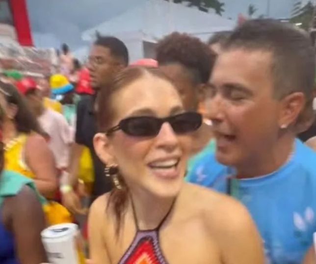 Tá rolando? Ana Clara abre o jogo sobre 'chega mais' de André Marques