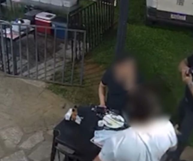 Agente da Polícia Federal é preso após ameaçar amigos com arma e fazer ofensas homofóbicas no DF. VEJA VÍDEO 