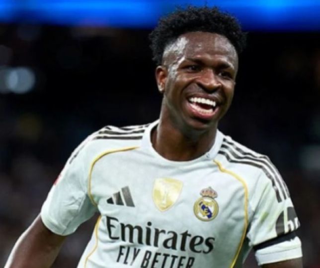 Vinícius Júnior iguala marca de Ronaldinho em gols na La Liga