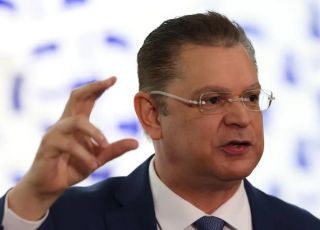 Líder do PL critica declaração de Lula sobre evangélicos e provoca reação política