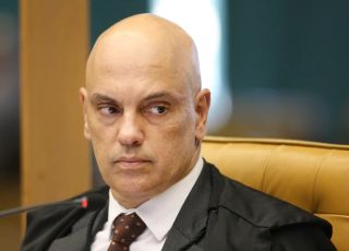 Moraes manda quebrar sigilo de servidores suspeitos de acessar dados de ministros