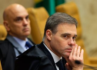 Chefe da Polícia Federal quer reunião com ministro André Mendonça para alinhar andamento de investigação no STF
