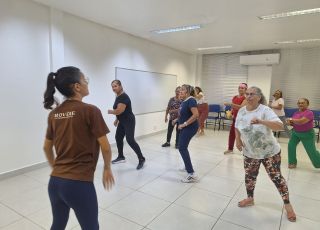 Manausprev inicia atividades de qualidade de vida com turma de dança para aposentados