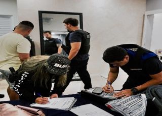 Operação Negócio Turvo prende integrantes de organização criminosa que aplicou golpes de mais de R$ 75 milhões no Amazonas e no Rio de Janeiro. VEJA VÍDEOS