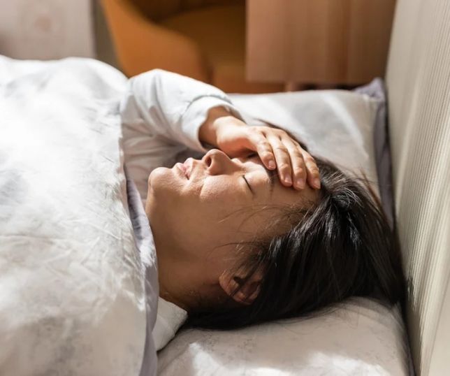 Especialista explica como estresse e falta de sono podem favorecer o ganho de peso