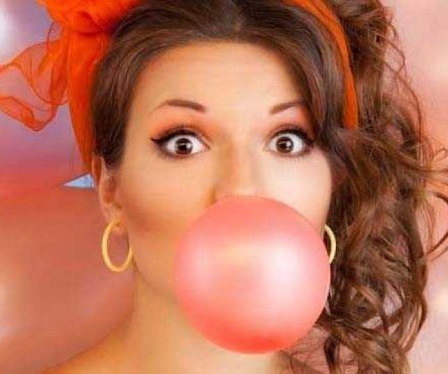 Sabia que mascar chiclete pode te engordar?