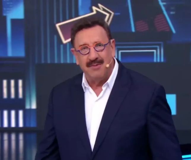 Ratinho diz que SBT muda horário do programa para ele pedir demissão  