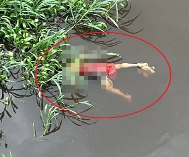 IMAGENS FORTES! Corpo é encontrado boiando em igarapé no bairro de São Jorge, Zona Oeste de Manaus. VEJA VÍDEOS