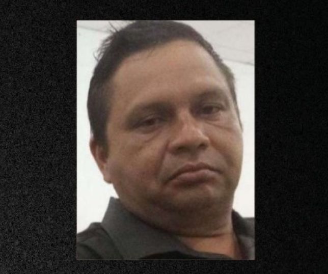 Polícia divulga imagem de homem procurado por estupro de vulnerável contra a própria filha no município de São Sebastião do Uatumã, interior do Amazonas. VEJA REPORTAGEM DO 'PORTAL DO ZACARIAS' AO VIVO