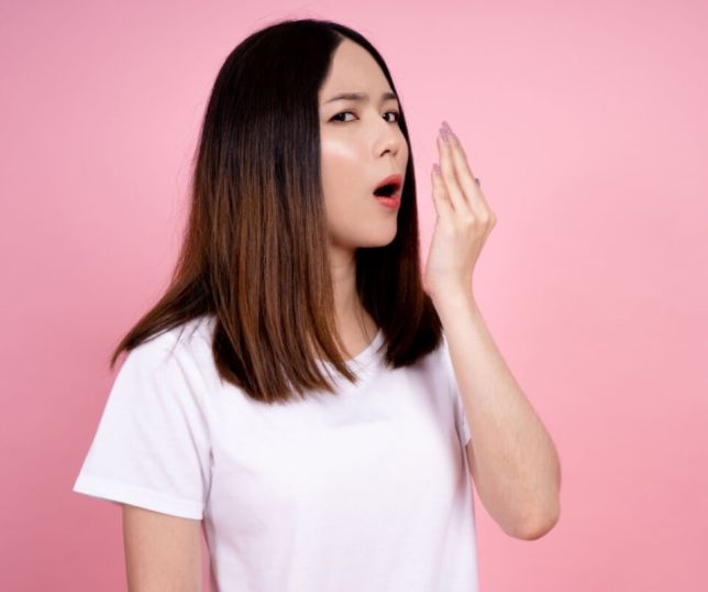 Além da higiene bucal: mitos e verdades sobre o mau hálito