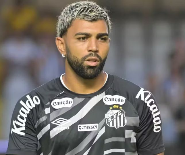 Gabigol passa por cirurgia no púbis e desfalca santos em jogo do brasileirão