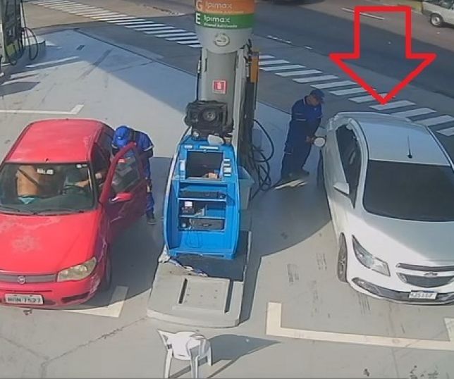 Motorista manda abastecer o tanque do carro e foge sem pagar em posto no bairro da Chapada. VEJA VÍDEO