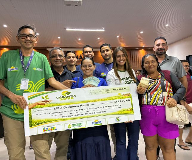 Assistidos pelo Idam, agricultores familiares de Eirunepé celebram o recebimento de R$ 84 mil por meio do programa Garantia-Safra
