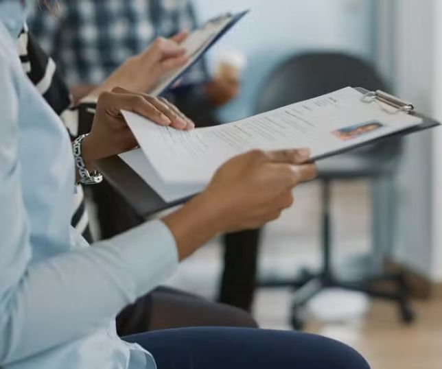 Bolsa-auxílio de estagiários do serviço público federal tem reajuste de 33%