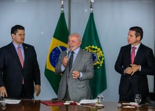 Governo tenta usar taxação das bets para financiar segurança enquanto Centrão pressiona por retirada de referendo da maioridade