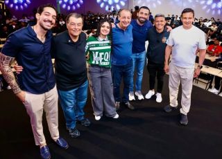 Omar Aziz participa de evento ao lado de Eduardo Braga e destaca empreendedorismo no Dia Internacional da Mulher