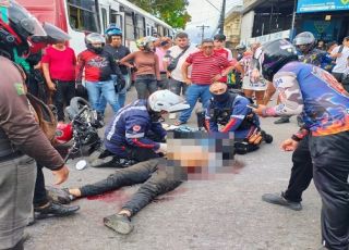 Motociclista fica gravemente ferido após colisão com ônibus na avenida Margarita, bairro Nova Cidade, Zona Norte de Manaus. VEJA VÍDEOS