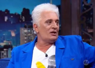 Ex-repórter do 'Programa do Ratinho' acusa apresentador de humilhações e comportamento homofóbico nos bastidores