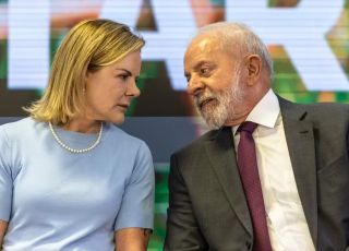 Lula descarta chefe do Conselhão no comando da articulação política na vaga de Gleisi e busca parlamentar