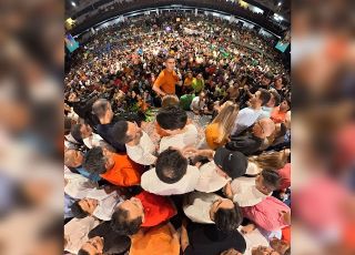 David Almeida deixa Prefeitura e lança pré-candidatura ao Governo do Amazonas em grande evento