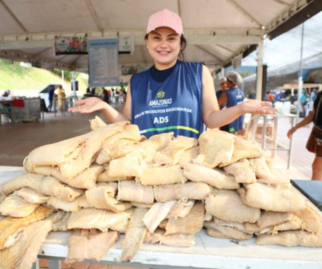 Feirão do Pescado movimenta Manaus com venda de toneladas de peixe durante a Semana Santa