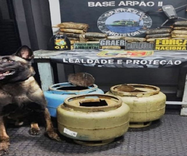 Ação da Base Arpão II apreende quase 30 quilos de drogas escondidas em botijas de gás em Coari, interior do Amazonas. VEJA REPORTAGEM DO 'PORTAL DO ZACARIAS' AO VIVO