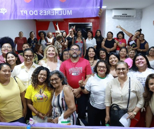 Seminário reúne 68 mulheres em Manaus e cobra ações concretas no combate ao feminicídio