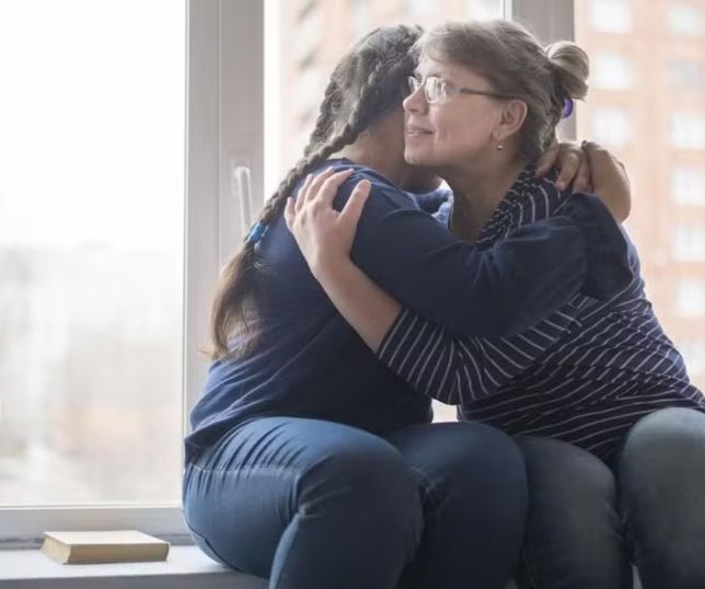 Perdoar faz bem para a saúde mental, diz novo estudo de Harvard