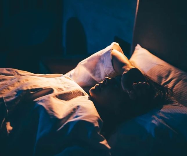 Sonhos vívidos no sono profundo desafiam ideia tradicional e podem indicar descanso mais intenso