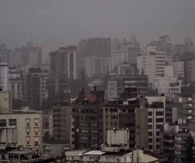 Frente fria chega ao Sul com temporais e leva chuva forte ao Norte e Nordeste até o fim de semana