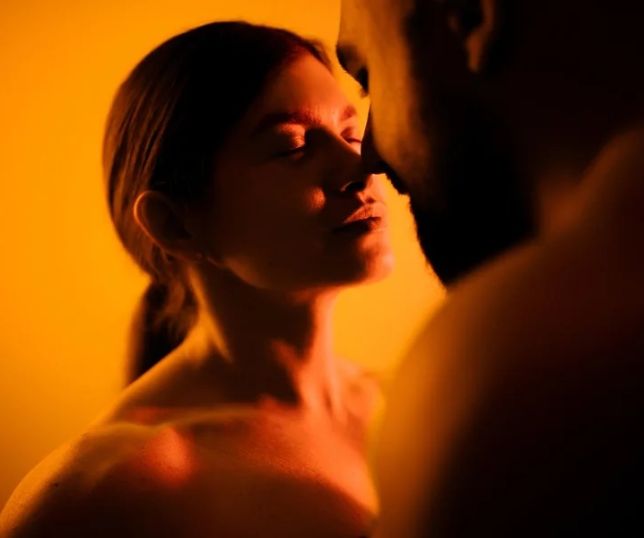 Simplicidade e prazer: 4 posições sexuais que dispensam acrobacias