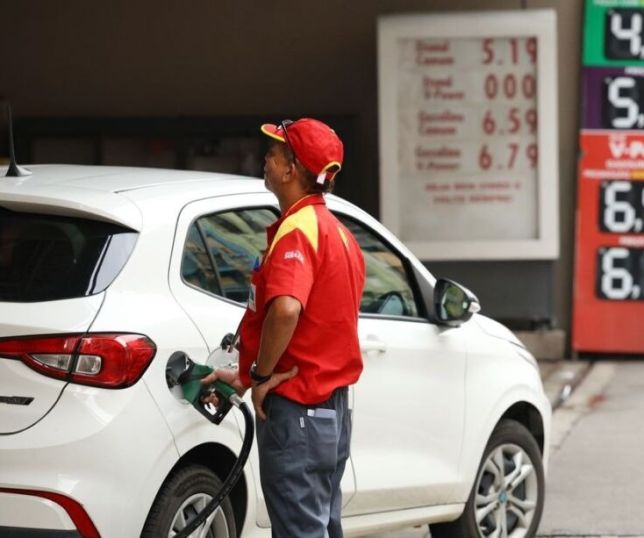 Governo articula uso de receitas do petróleo para aliviar preço dos combustíveis