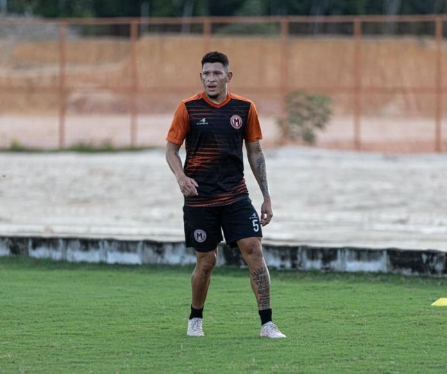 Manauara reforça ataque com artilheiro Clessione para reta decisiva da Série D