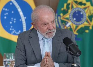 Lula critica postura de Trump e diz que presidente dos EUA não pode ameaçar outros países