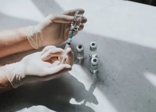 Governo decide não incluir vacina contra meningite B no SUS para bebês