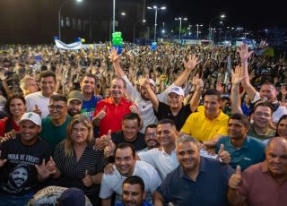 Omar Aziz cumpre agenda no interior do Amazonas com inaugurações e encontros políticos