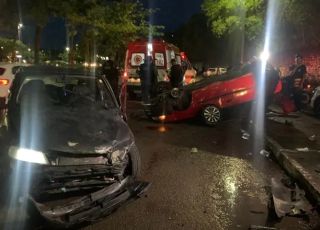 Colisão violenta na Manaus 2000 deixa motorista em estado grave. VEJA VÍDEO