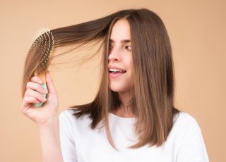 Cabelo mais longo e saudável: 5 hábitos essenciais para acelerar o crescimento dos fios