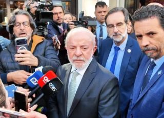 Lula fala em possível reciprocidade após expulsão de delegado da Polícia Federal dos EUA e critica possível abuso de autoridade