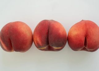 Um lado do bumbum maior? Entenda como hábitos do dia a dia causam assimetria