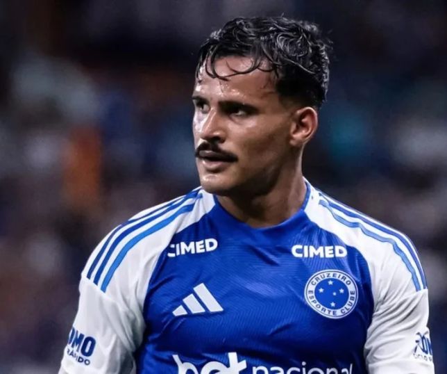 STJD denuncia Cruzeiro e jogadores após clássico contra o Atlético-MG e caso pode gerar punições severas