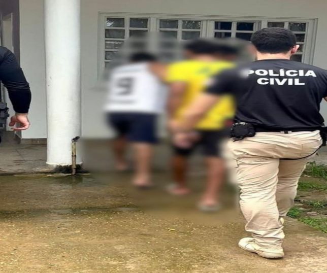 Polícia prende grupo suspeito de furtos e corrupção de menores no interior do Amazonas. VEJA VÍDEO E REPORTAGEM DO 'PORTAL DO ZACARIAS' AO VIVO