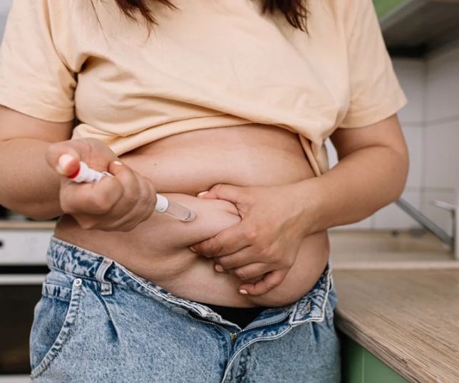 Estudo aponta que cirurgia bariátrica supera canetas emagrecedoras em perda de peso e controle de doenças