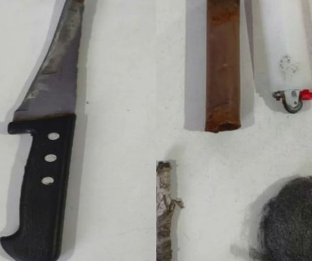 Homem é preso após furtar drogaria e ser encontrado em suposto ponto de drogas em Fonte Boa. VEJA VÍDEOS E REPORTAGEM DO 'PORTAL DO ZACARIAS' AO VIVO