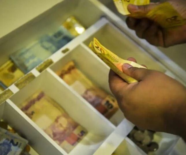 Novo Desenrola Brasil: saiba como renegociar dívidas com FGTS e descontos de até 90%