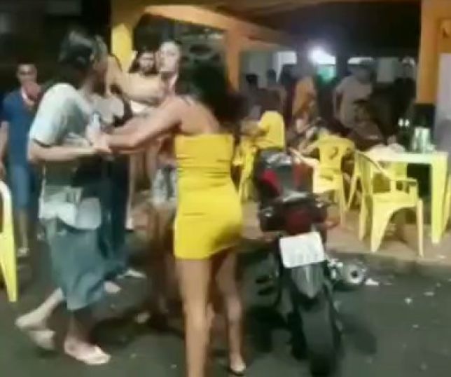 Ciúmes termina em pancadaria no interior do Pará e confusão viraliza nas redes sociais. VEJA VÍDEO